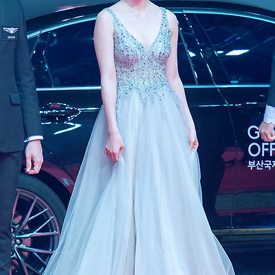 카라타 에리카(Karata Erika)):부산국제영화제
