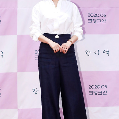 김재경 영화  간이역  제작발표회 고화질 사진 10장