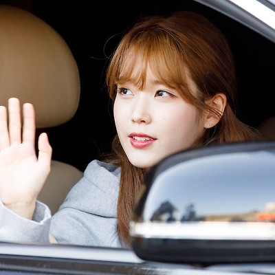 170920 아이유 소니오디오 런칭행사 퇴근 직찍