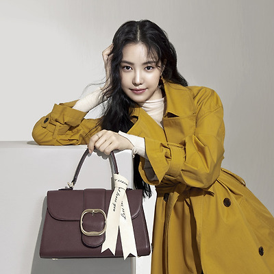손나은 사만사타바사 2018 FW 시즌 초고화질 화보 7장