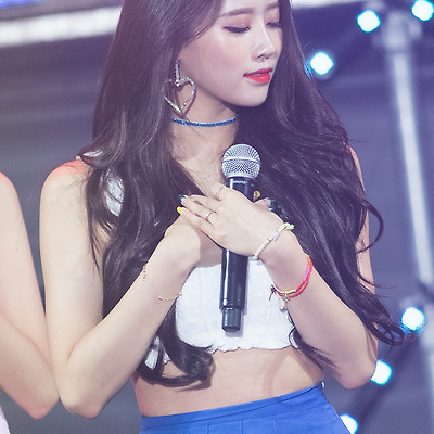 러블리즈 (Lovelyz), 미주: 2019 대한민국 국제해양레저위크 in부산, 축하공연