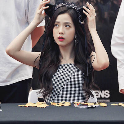 블랙핑크 지수 고화질 사진 4장