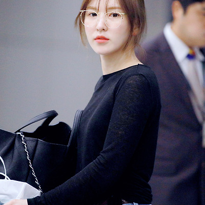 캠퍼스 기억조작 웬디 선배