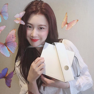 백예린 jpg