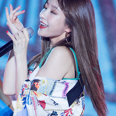 EXID (이엑스아이디), 하니: 거제 더 블루 콘서트 #2