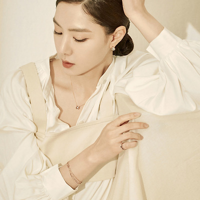 서지혜 스톤헨지 귀걸이&목걸이 초고화질 화보 11장