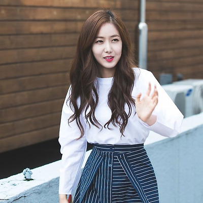 여자친구 신비 고화질 사진 5장