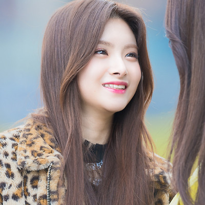 190330 음악중심 미니팬미팅 에버글로우(EVERGLOW) 왕이런(王怡人)