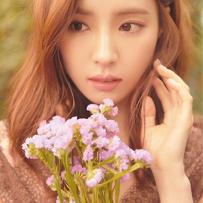 공백기가 길어지는 신세경의 그라치아 화보