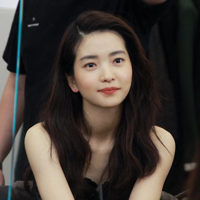 김태리 데이즈드 12월호 화보 촬영 비하인드 샷