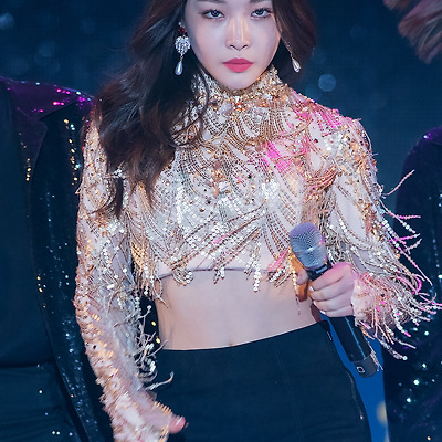 롤러코스터, 청하 (CHUNGHA): 김해 가야문화축제 #1