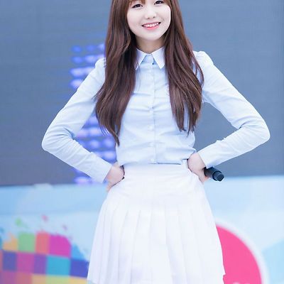 러블리즈 류수정 고화질 무대 사진 5장