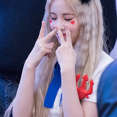 이달의 소녀 오드아이써클, 부산 팬사인회 #2