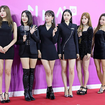 에이핑크 ‘2018 멜론뮤직어워드’ 레드카펫 고화질 사진 7장