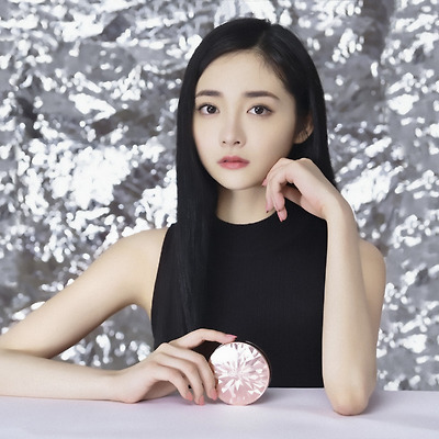 프리스틴 주결경 AGE20’s 팩트 초고화질 화보 5장