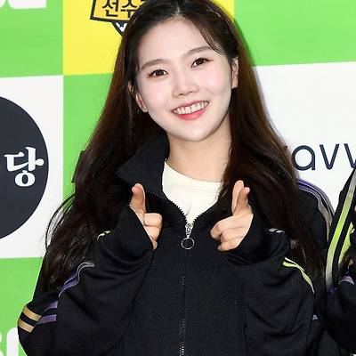 오마이걸 효정X승희X유아  2020 아이돌스타 선수권대회(아육대)  포토월 행사고화질 사진 8장
