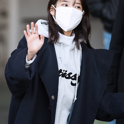 [171209] 팔레트 서울 콘서트 출근길 아이유 직찍 by 달빛마차