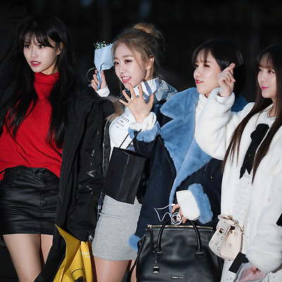 180105 뮤직뱅크 출근길 러블리즈 지수 케이