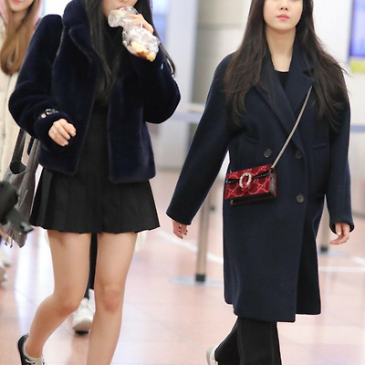 181222 빵 먹으면서 출국하는 아이즈원 강혜원(강광배)