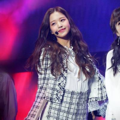 아이즈원 자이언트 베이비 장원영 직찍