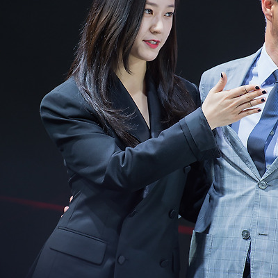 에프엑스 f(x), 크리스탈: 2018 부산국제모터쇼