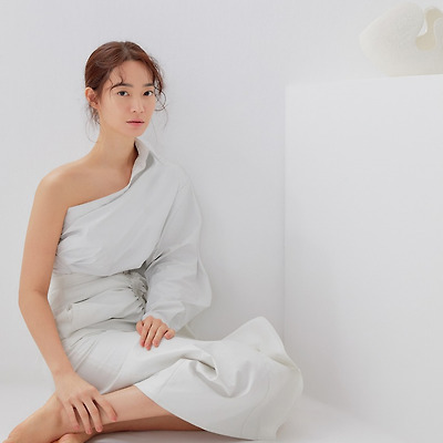 신민아 엘르 2019 7월호 고화질 화보 5장