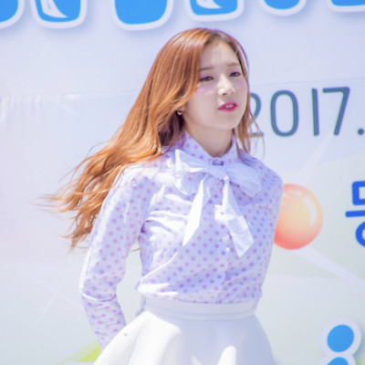 에이프릴 행사 고화질 사진 8장