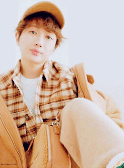 니시지마 타카히로(닛시) 움짤 - Naptime.2020 FALL-WINTER COLLECTION