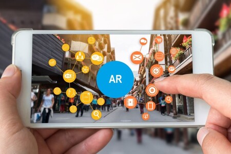 현실세계와 가상세계의 사이, AR 광고