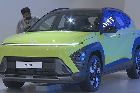 "파격적인 아머 디자인!" 현대차, 소형 SUV '디 올 뉴 코나(SX2)' 최초 공개