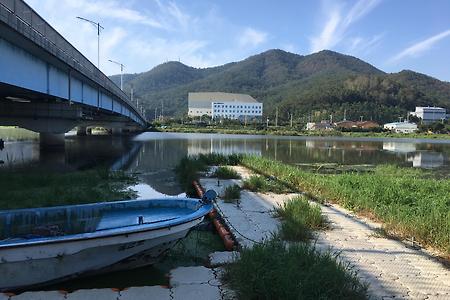 [9월] 혼자된다는 것 (부산 지사천)