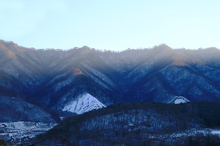 차창 밖 설산 (화천. 2016.12.10.토)