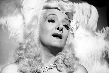 꿈에 대한 동경과 실패, 초라한 현실