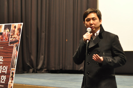 &ldquo;분단을 다뤘지만 모든 연령층이 즐길 수 있는 작지만 큰 영화다&rdquo;