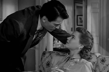 &lsquo;미국 시민&rsquo; 카잔이 자유주의 국가 미국에서 꿈꾸는 것