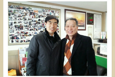 <'2013 스물한번째 방문고객님 - 대전에서 방문해 주신 고객님><TG 그랜져 뉴럭셔리 차량을 판매하며 -대한민국의 명품차><15년 지기의 변치않는 우정을 감사하며>