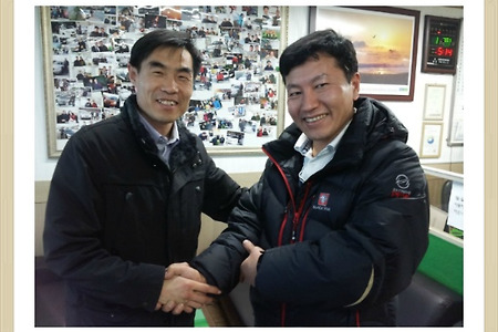 <'2013년 스물세번째 방문고객님 - 전북 전주에서 방문해 주신 고객님><K5  LPG 차량을 판매하며><한푼이라도 절약해서 사용하시려는 고객님의 따뜻한 마음>