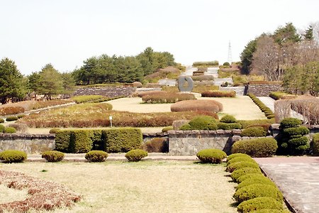 센다이시 쿠즈오카공원묘지(仙台市葛岡墓園)