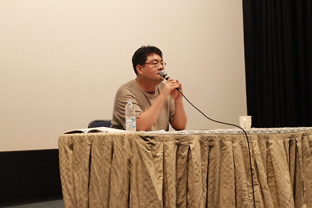 자신의 영화적 테마를 조금씩 변화시켜 나가는 감독