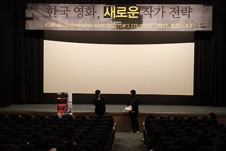 &ldquo;반복되는 경험을 표현하고 싶었다&rdquo;