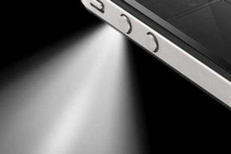 아이폰 손전등 어플, iPhone LED를 이용해 스트로우/깜빡임까지 지원