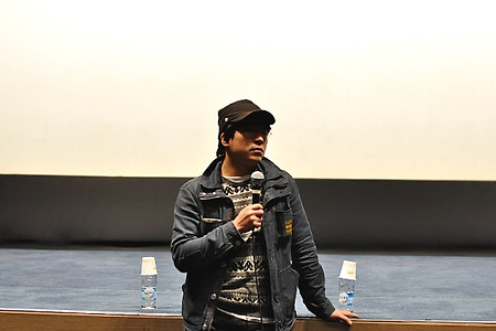 &ldquo;흔들리고 빈 공간이 있는 제 상태와 흡사한 영화다&rdquo;