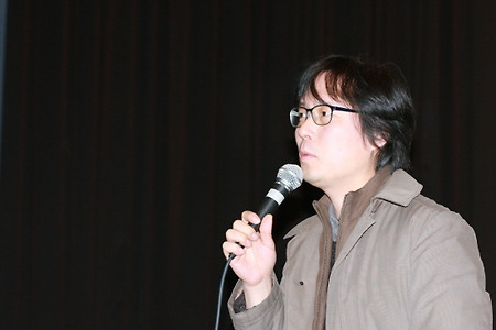 [시네토크] 고다르 '필름 쇼셜리즘' 상영 후 김성욱 평론가 강연