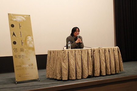 ‘크메르 루즈: 학살의 기억’