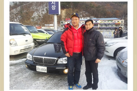<대전에서 방문해 주신 고객님-그랜져XG 차량을 판매하며><차량매매의 감동-어머니 병원비에 쓰려구요!><즐거운자동차 박부장의 매력은? 변함없는 미소와 삶의 성실함>