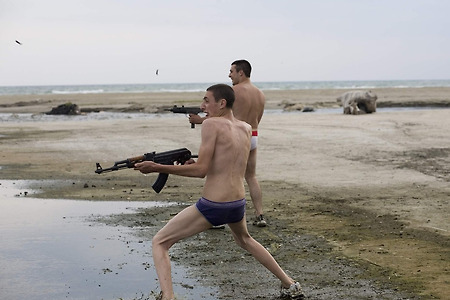 2000년대를 대표하는 범죄영화의 걸작 - 마테오 가로네의 '고모라'