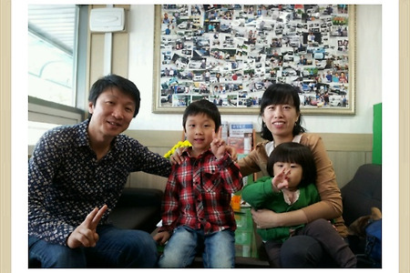 <천안에서 방문해 주신 우체국고객님 부부><뉴모닝차량을 판매하며><저희는 즐거운자동차 박부장님의 팬 입니다! >