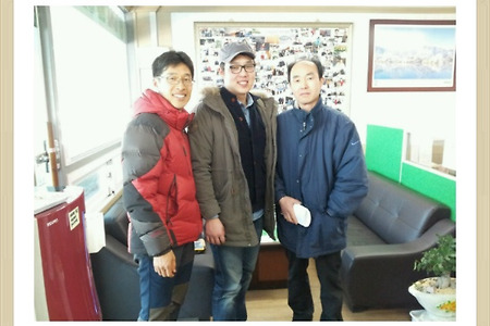 <' 2월, 충남 계룡시에서 방문해 주신 고객님-열한번째 방문고객님><쏘렌토R 차량을 판매하며-최상의 중고차 차량을 소개해 드립니다><사람살아가는 따뜻한 이야기가 즐거운자동차에 있습니..