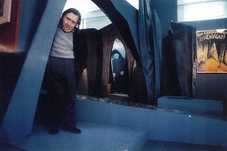 [리뷰] <앙리 랑글루아의 유령> - 21세기 랑글루아라는 유령이 떠돌고 있다