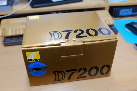 NIKON D7200 : 크롭 최강자 영입 기념 개봉기입니다.